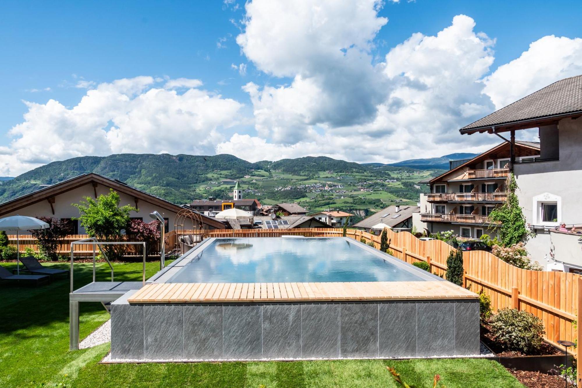 Oberwirt Weisses Kreuz Hotel Collepietra  Luaran gambar