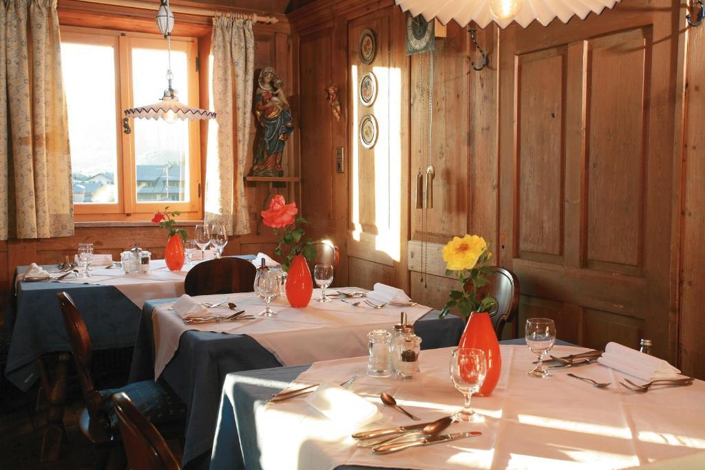 Oberwirt Weisses Kreuz Hotel Collepietra  Luaran gambar