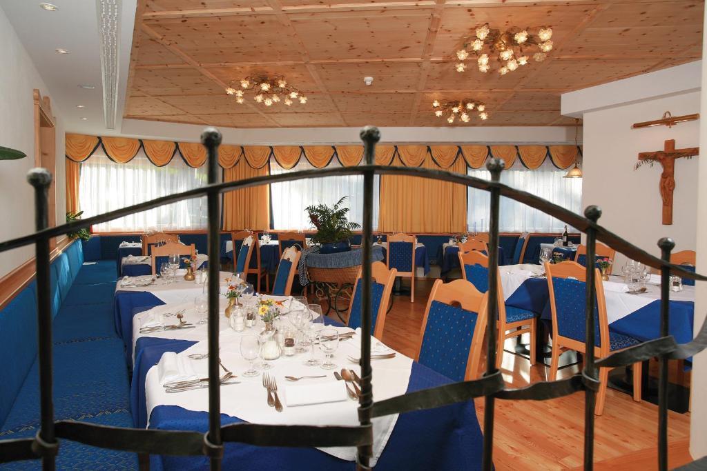 Oberwirt Weisses Kreuz Hotel Collepietra  Luaran gambar