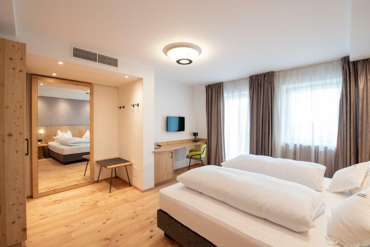 Oberwirt Weisses Kreuz Hotel Collepietra  Luaran gambar